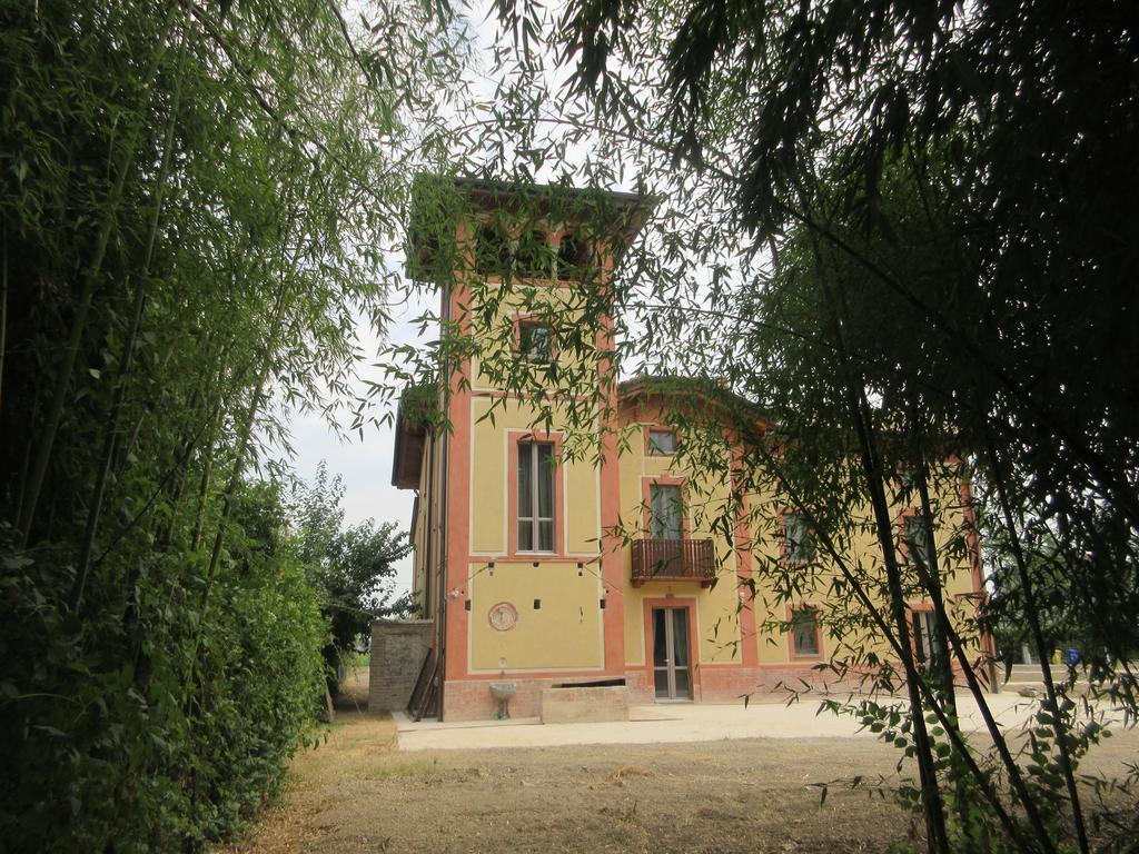 Villa Laura Cocconi Exteriör bild
